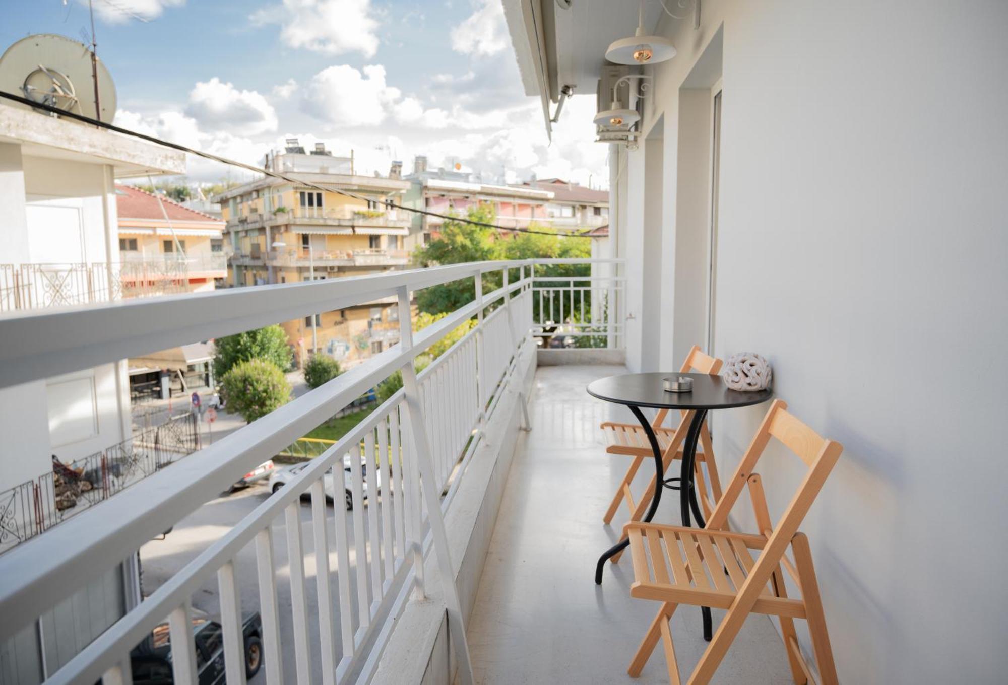 Alyvia Central Apartment 1 Ioannina Exterior photo